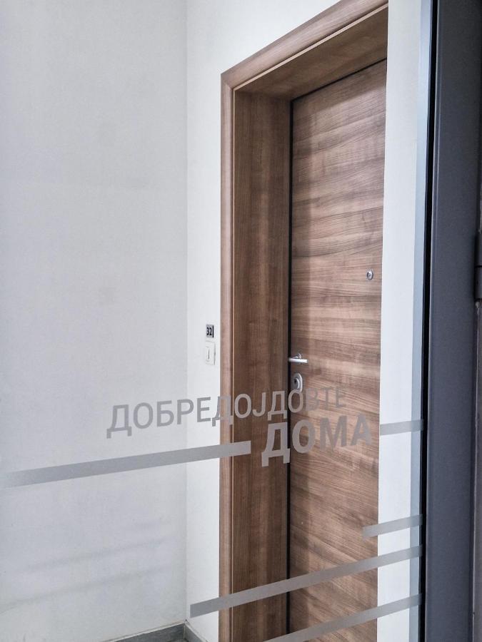 Tushe Apartments Skopje Buitenkant foto